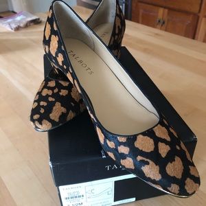 TALBOTS leopard print pumps. Size 7 1/2 Brand New